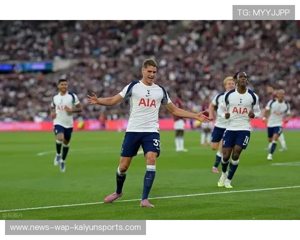 热刺全力备战欧冠关键战役 全队精神状态火热集结迎接挑战 热刺全力备战欧冠关键战役 全队精神状态火热集结迎接挑战