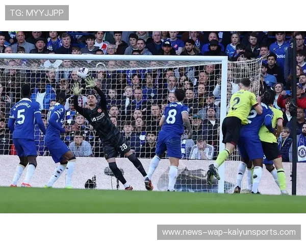 巴萨防线再陷危机切尔西攻势受阻卡拉巴赫顽强守平争锋激烈 巴萨防线再陷危机切尔西攻势受阻卡拉巴赫顽强守平争锋激烈