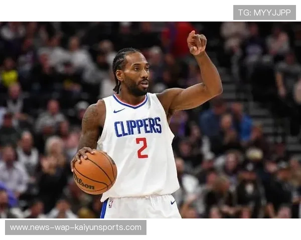 伦纳德卡住身位,洛杉矶快船先赢身体对抗 伦纳德卡住身位,洛杉矶快船先赢身体对抗