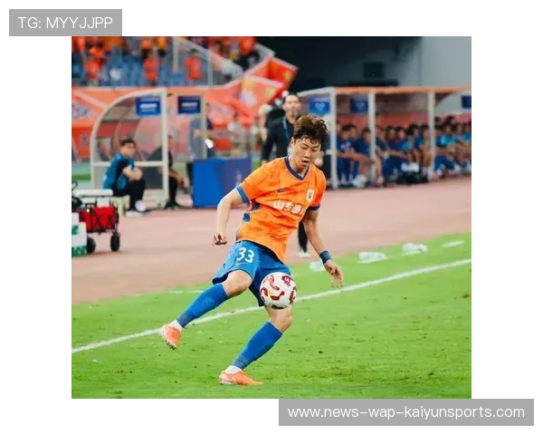 山东泰山转换节奏异常迅速，中场完全被打开